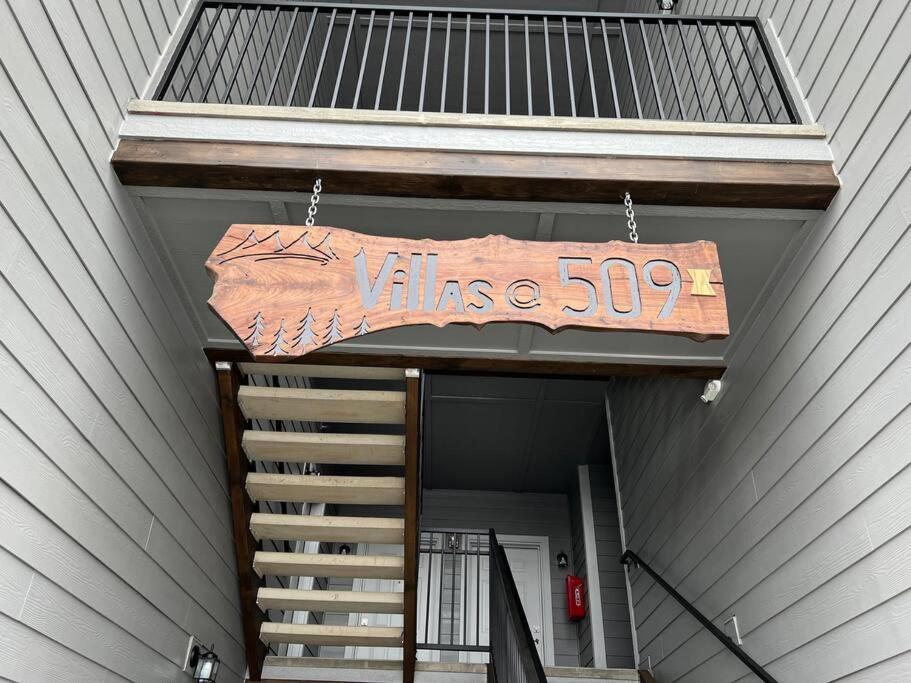 Full Ada Unit - 2 Bed 2 Bath Unit Near Downtown *